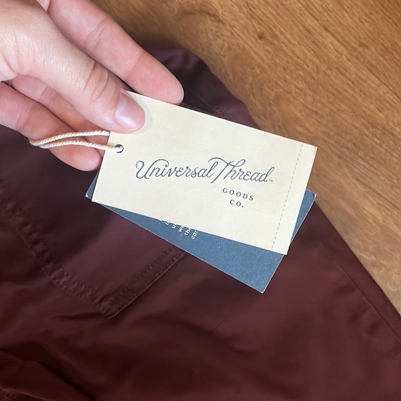 Universal Thread Maroon Skinny Jeans - Picture 4 of 4